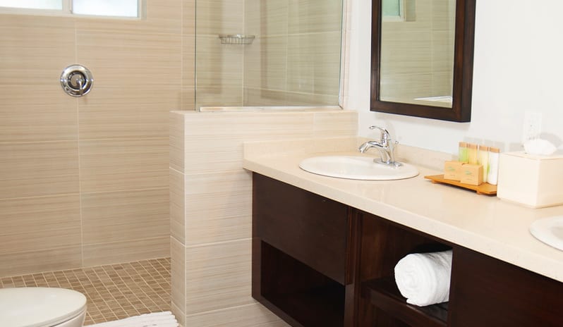 Superior Waterfront Suites 5